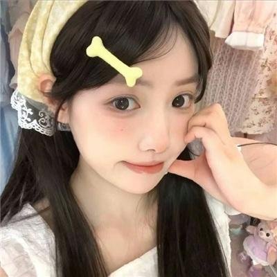 夏威夷冲浪女孩